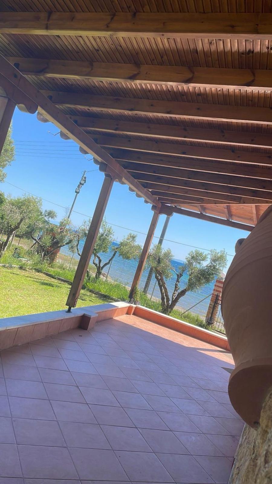 Villa George'S House Nea Plagia Esterno foto